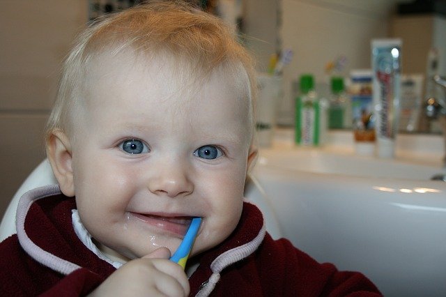 La sucette bébé bonne pour les dents